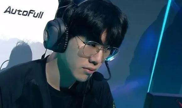 行上的优势 行上的优势