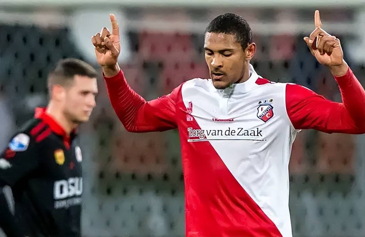 史悠久且备 史悠久且备