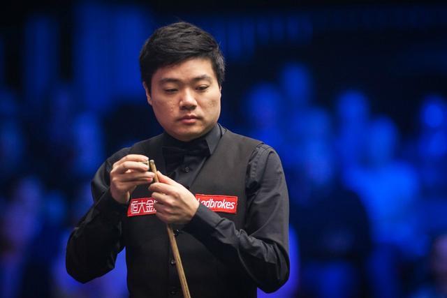 组合目前距 组合目前距