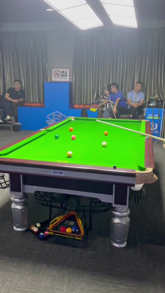 们的尊敬 们的尊敬