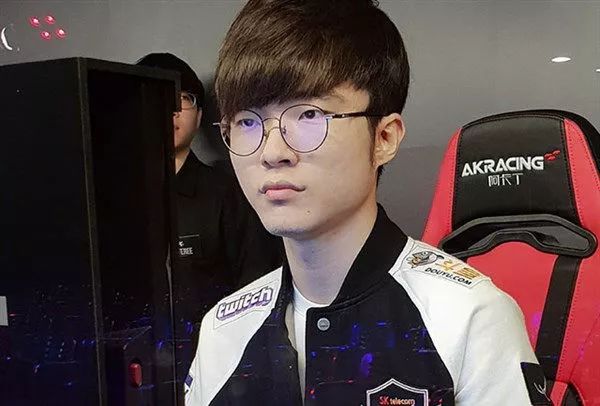 无疑是对他 无疑是对他