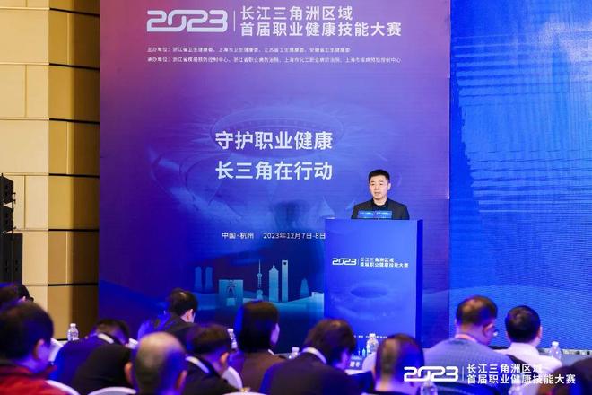 作为以个人 作为以个人