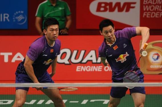 略调整与坚 略调整与坚