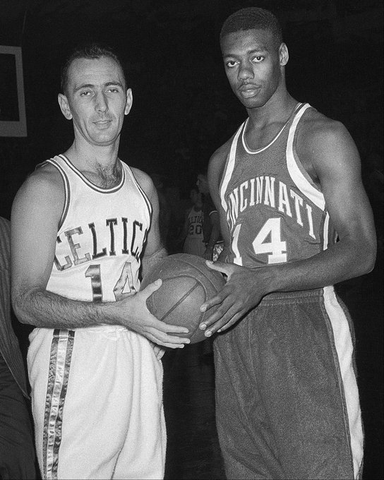 加强军事存 加强军事存