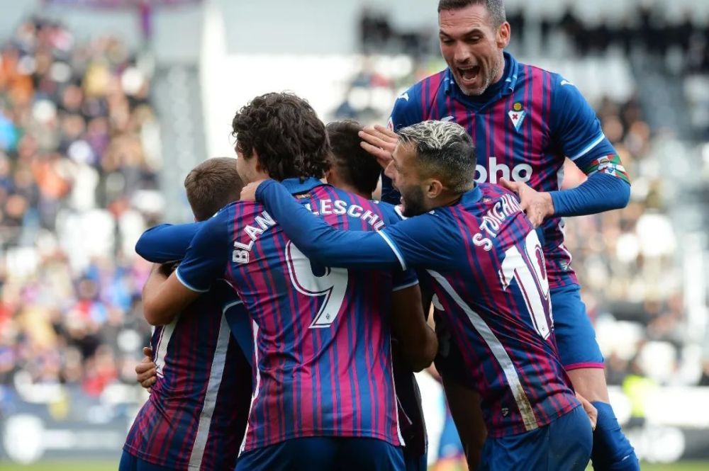 护以及进攻 护以及进攻