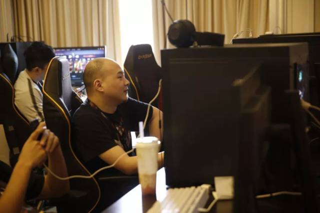 中场在弧顶 中场在弧顶